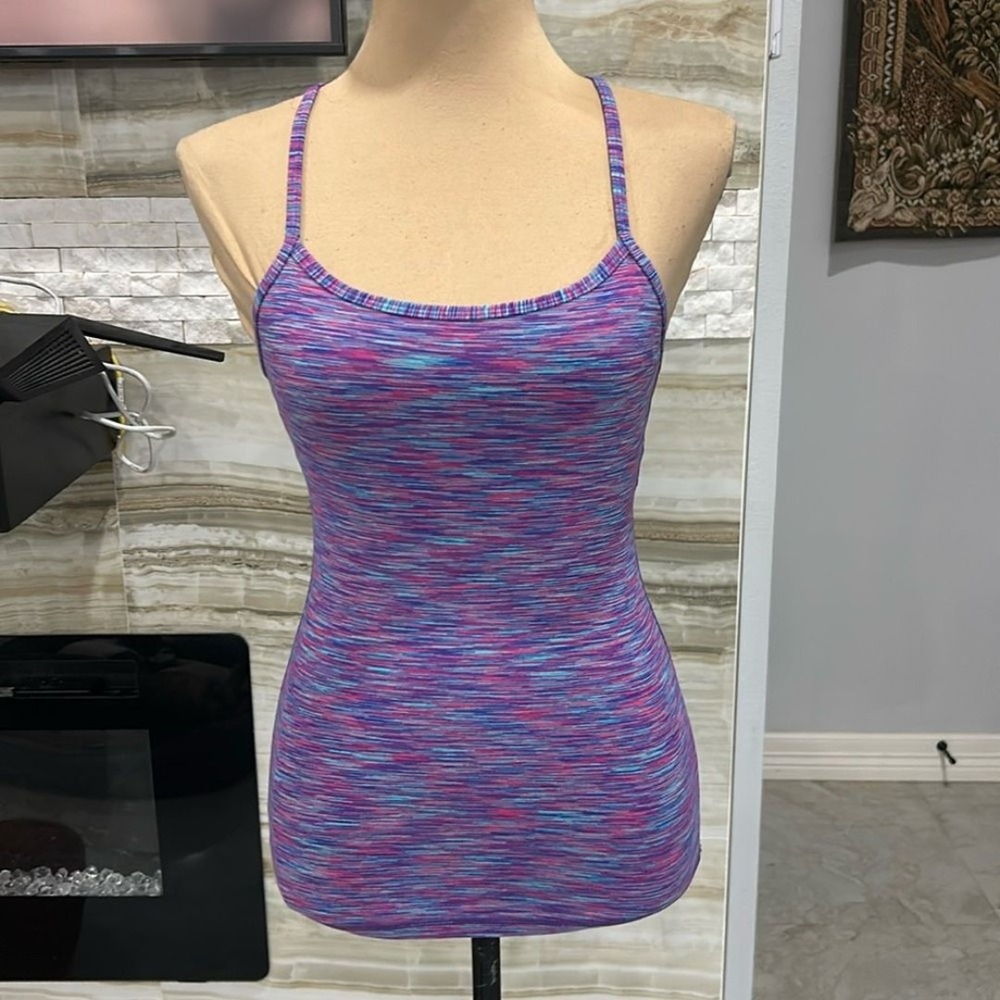 Lululemon Athletica Power and Tank Bold Space Dye. Size S
